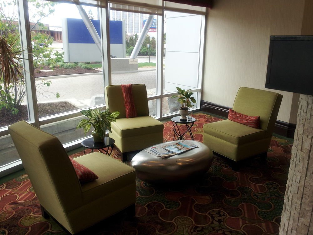 Hilton Garden Inn Toronto Airport Mississauga Exterior foto